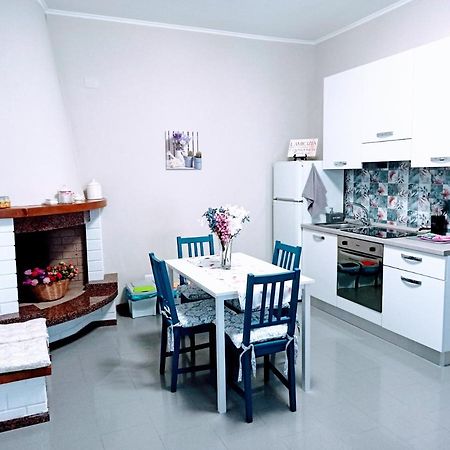 La Finestra Su Spello Apartment Luaran gambar