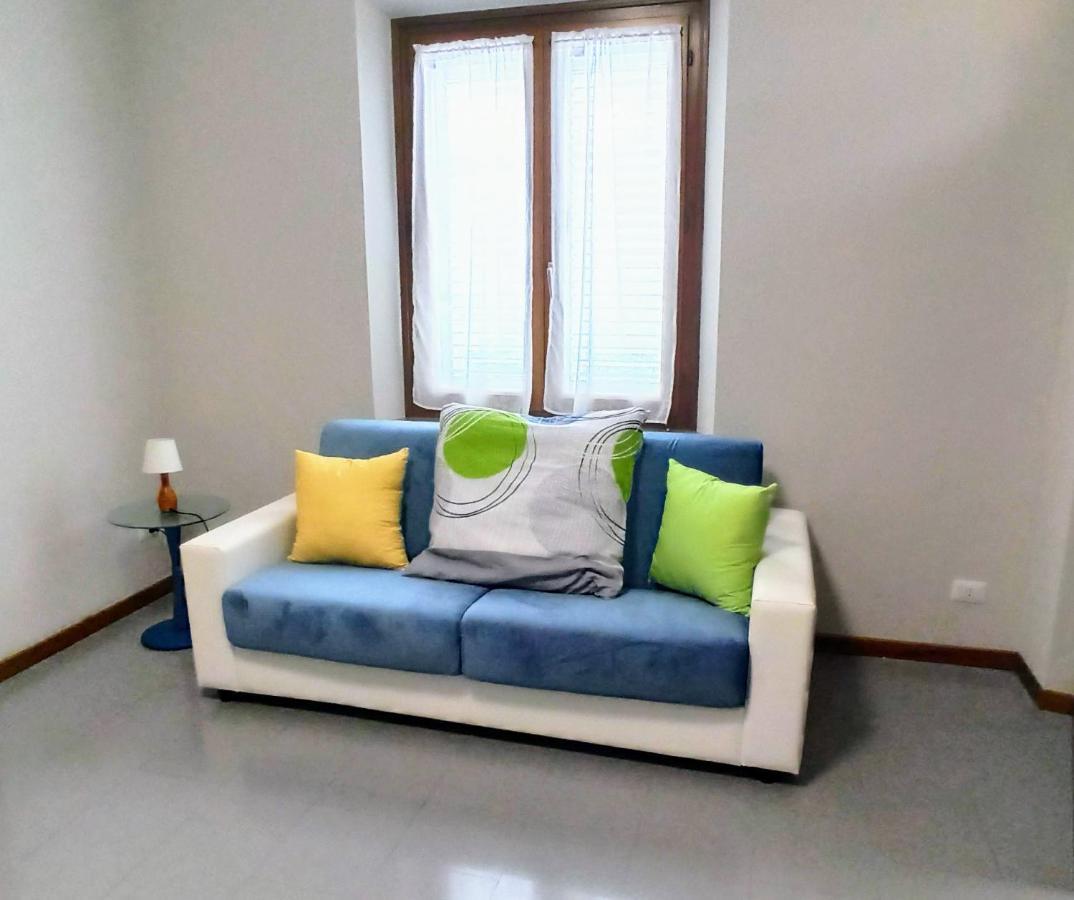 La Finestra Su Spello Apartment Luaran gambar